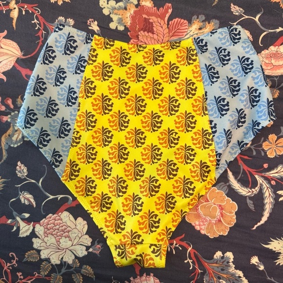 Rhode Navya High Waist Bikini Bottoms Yellow Blue size small - Picture 4 of 7